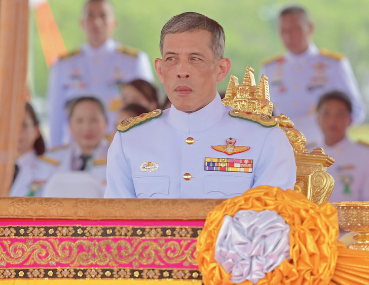 prince-maha-vajiralongkorn-2015_0_730_563